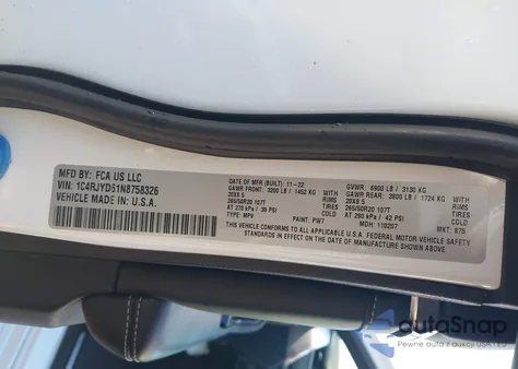 2022 Jeep Grand Cherokee 4Xe Overland 4X4 z USA, uszkodzony, nr VIN 1C4RJYD61N8758326